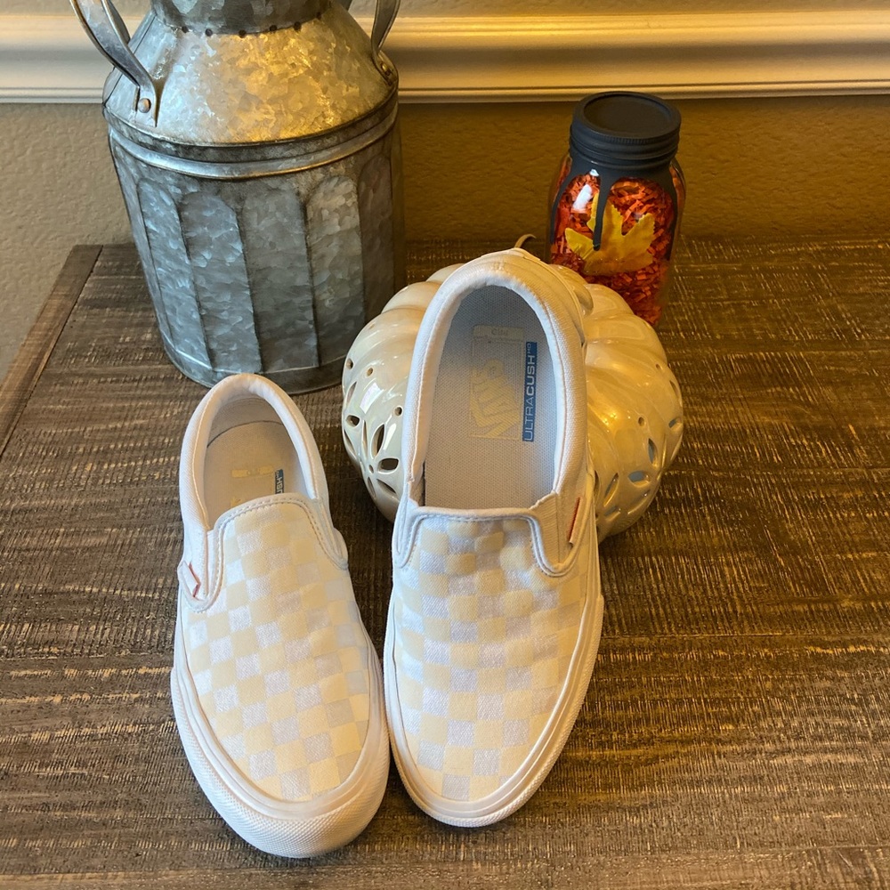 White Vans..smoke free home and no stains
